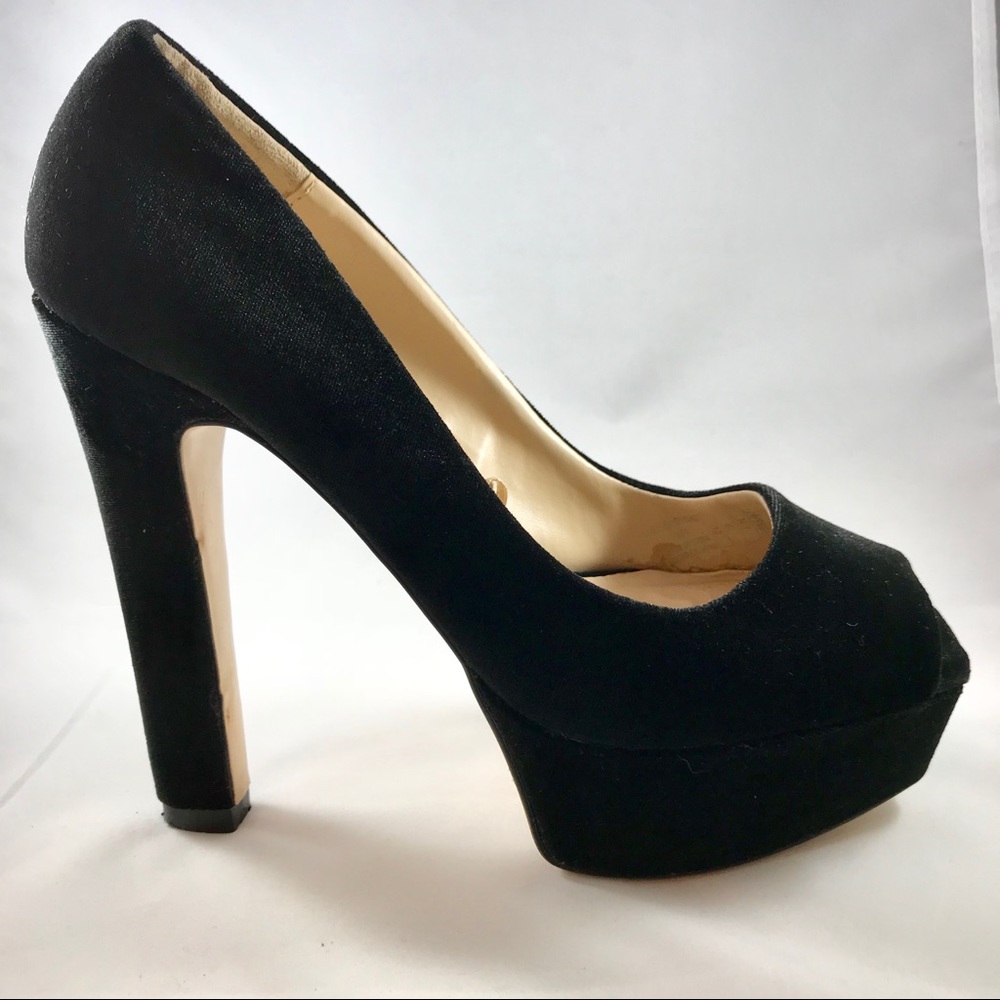 Black velvet Zara square peep toe platform heel 8